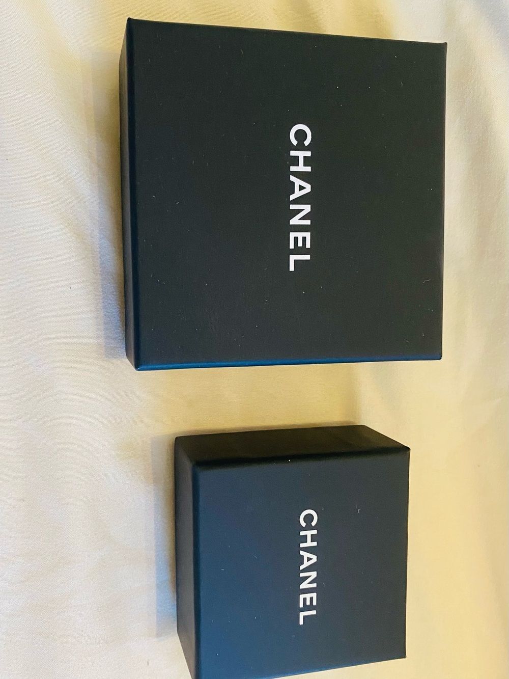 🛍️Chanel Authentic Branded Boxes & Camellias. See listing for pricing. - Picture 12 of 15